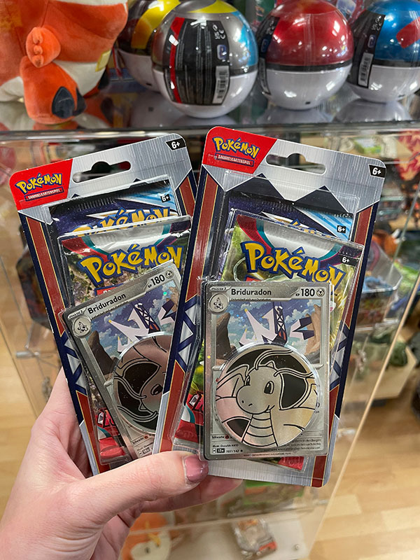 Entdecke die neuesten Pokémon-Sammelkarten in unserem Sortiment